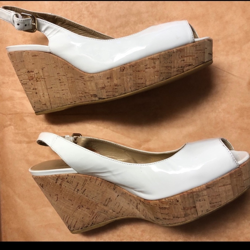 Stuart Weitzman patent white leather Jean Wedge